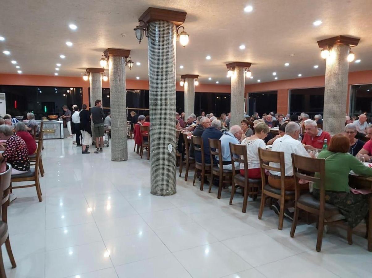 Al Anbat Hotel & Restaurant Wadi Musa Extérieur photo