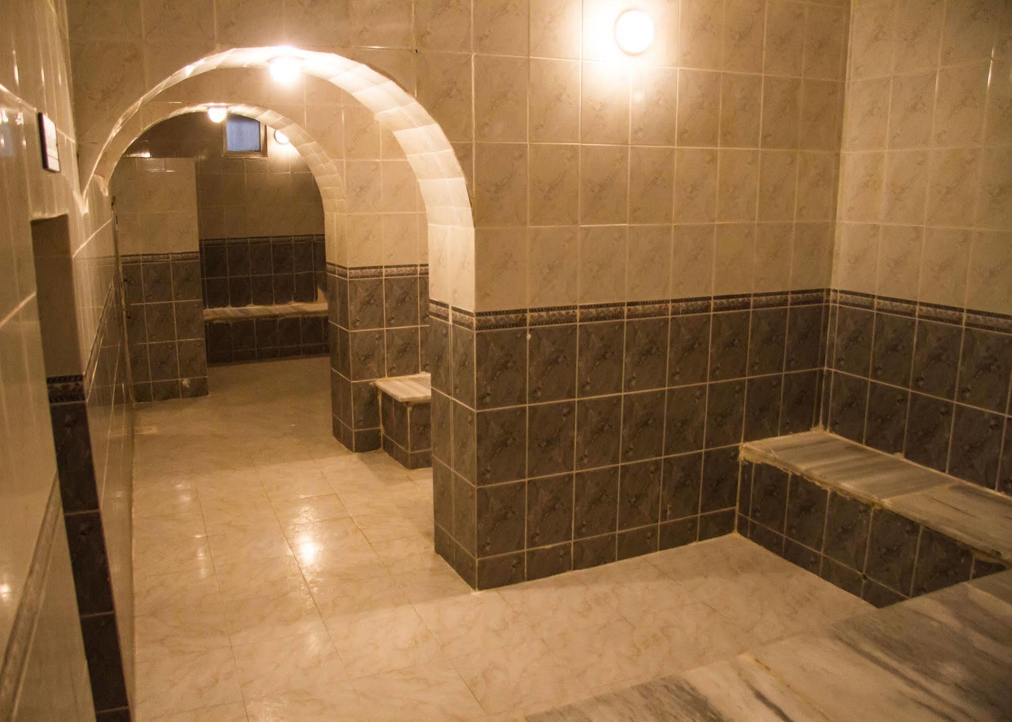 Al Anbat Hotel & Restaurant Wadi Musa Extérieur photo
